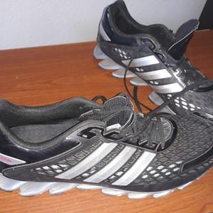 New Addias Spring Blade's  Roy Owen's